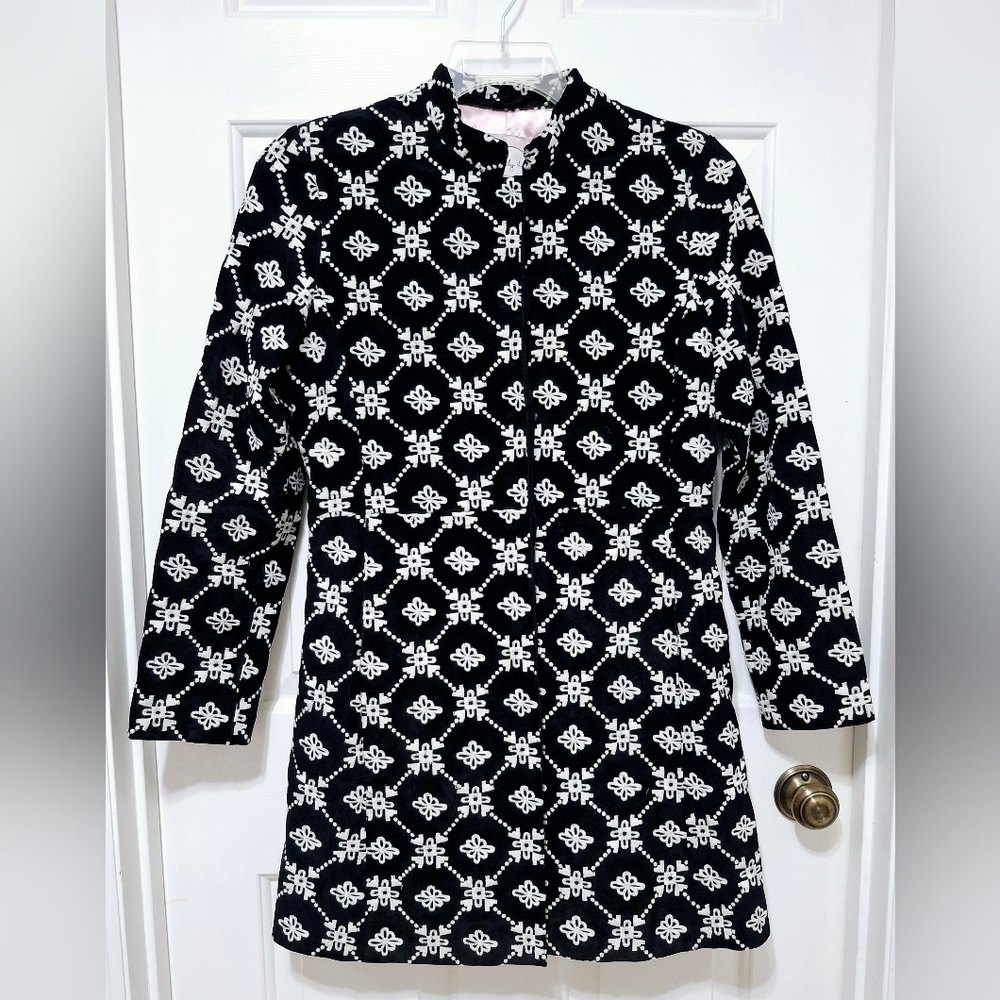 Anthropologie Wendy Hil Black Suede Embroidered Tunic Length Coat Size Small - Picture 4 of 15